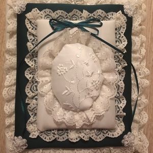 Gorgeous Custom Satin & Lace Wedding Album
